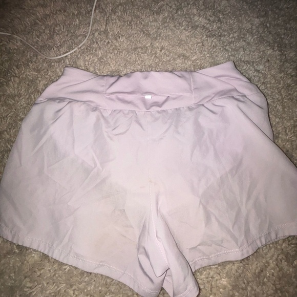 Nike dry fit shorts light pink - Picture 5 of 5